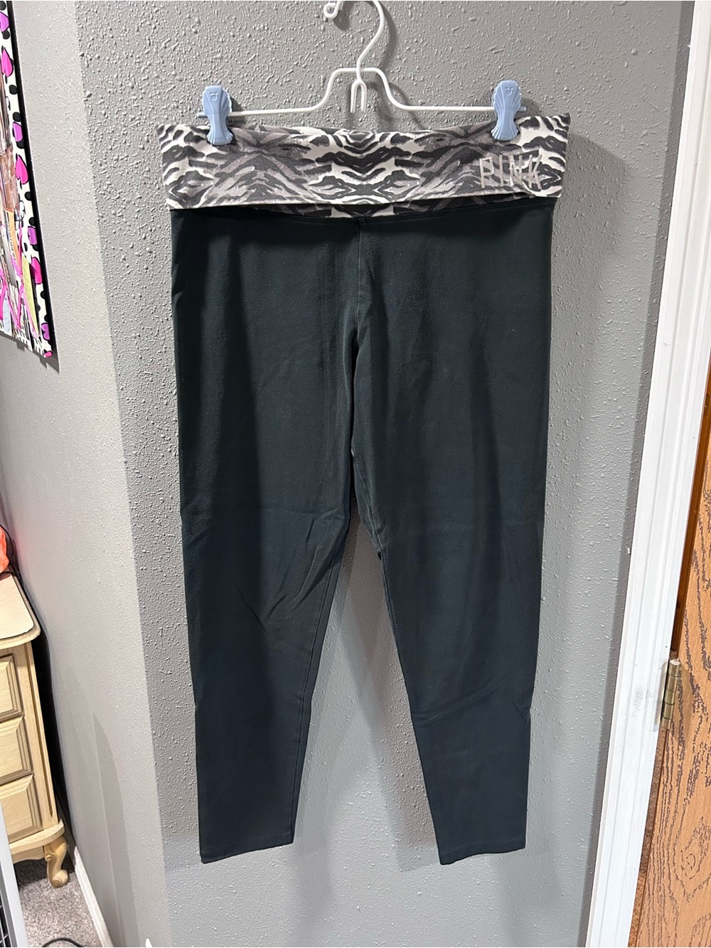 PINK Victoria's Secret Black Leggings with Gray Patterned Fold-Over Waistband